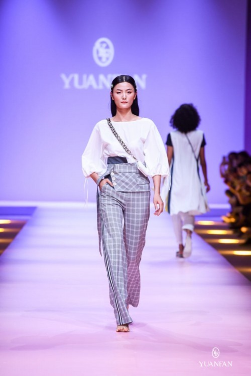 媛帆女装2020春夏发布秀 探索生生不息的女性之美